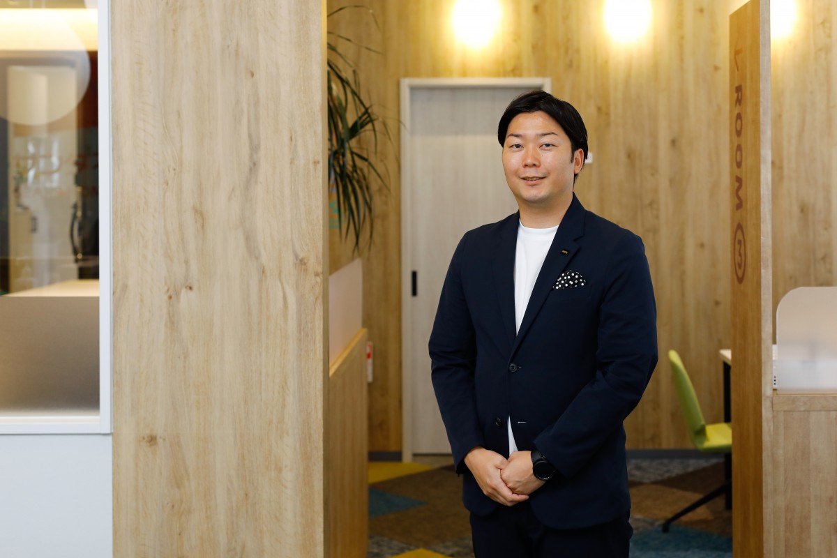 濵田　義士